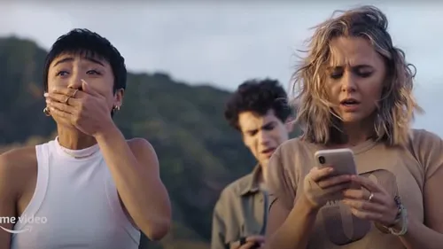 Souviens toi l’été dernier : une bande-annonce palpitante pour la...